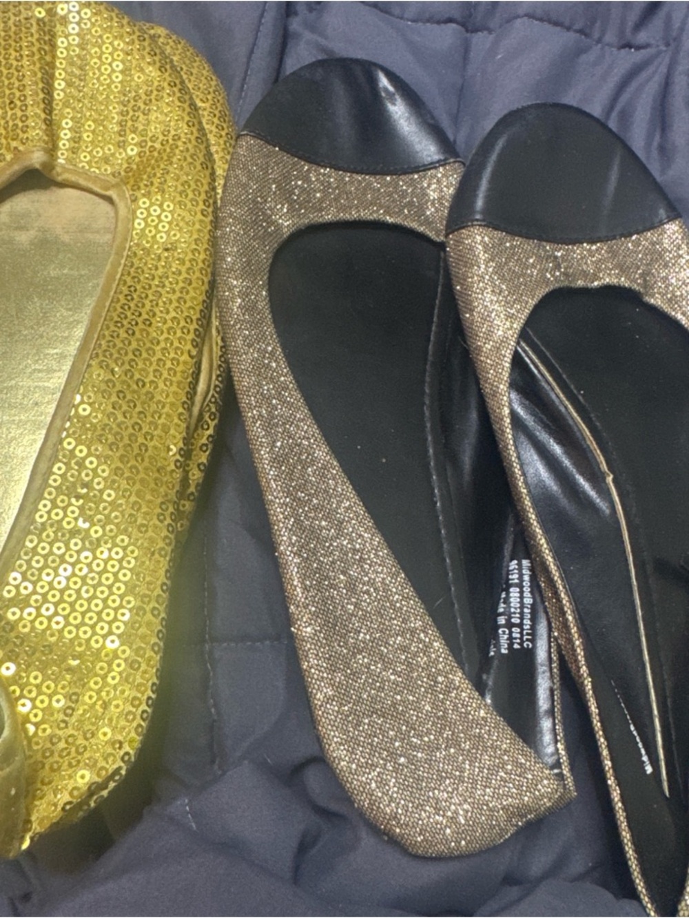 Women's Glitter Ballet Flats - Black and Gold